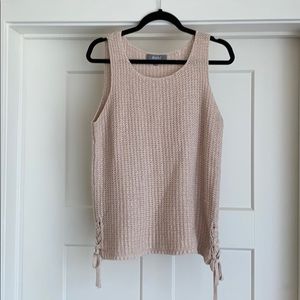 Sleeveless knit top